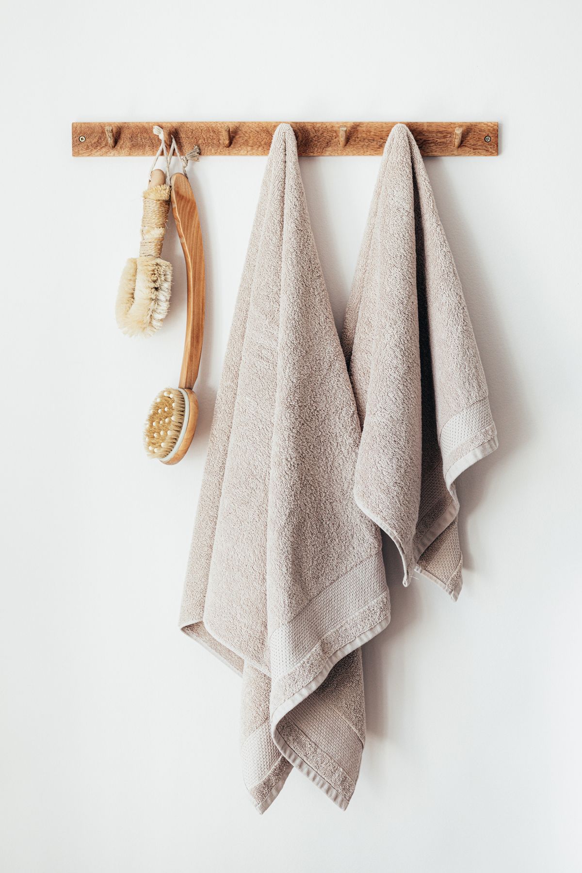 Spa towels and tools at a nail salon